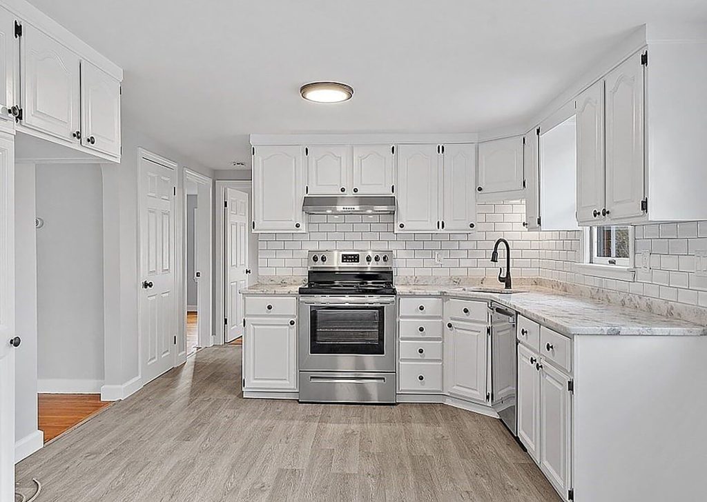 Kitchen Cabinet Custom Design Side